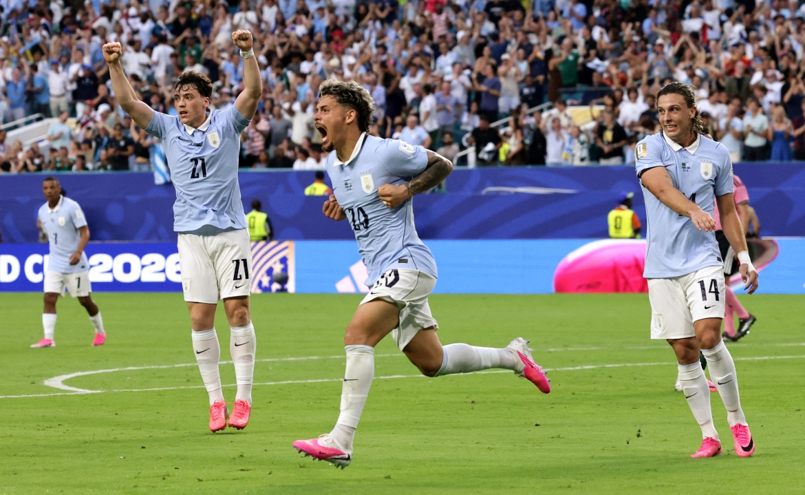 ket qua world cup hom nay 16 6 saudi arabia chia diem nghet tho truoc uruguay hinh anh 4