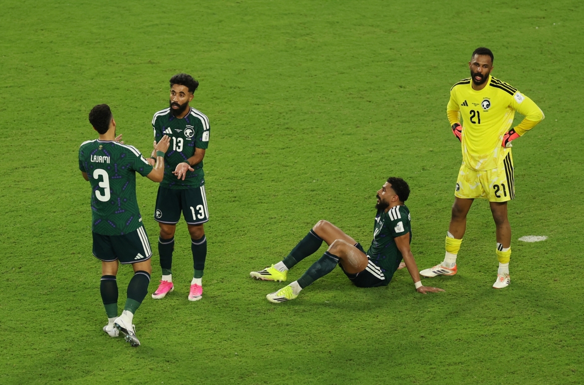 ket qua world cup hom nay 16 6 saudi arabia chia diem nghet tho truoc uruguay hinh anh 6