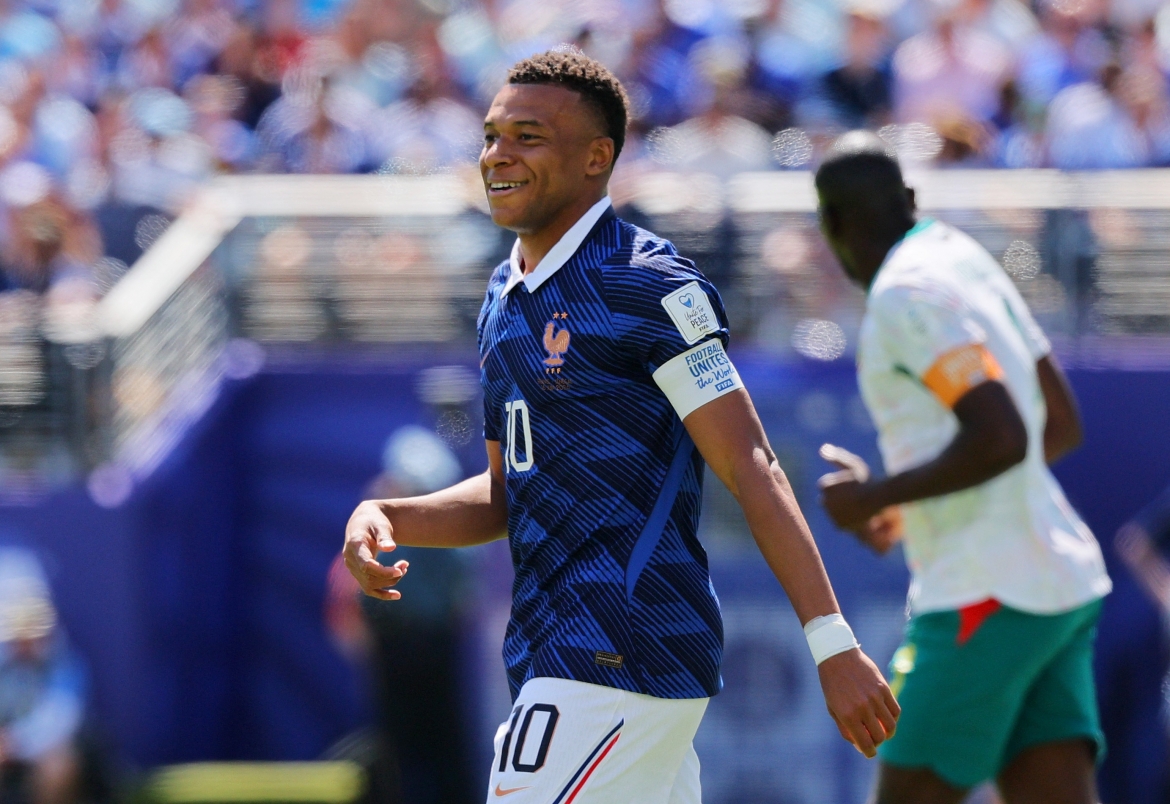 ket qua world cup hom nay 17-6 mbappe toa sang, phap thang thuyet phuc senegal hinh anh 23