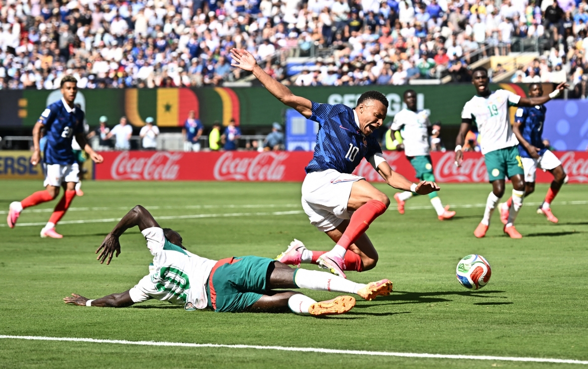 ket qua world cup hom nay 17-6 mbappe toa sang, phap thang thuyet phuc senegal hinh anh 28