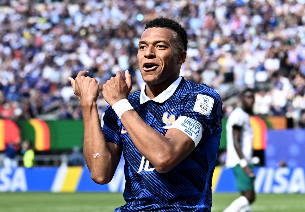 ket qua world cup hom nay 17-6 mbappe toa sang, phap thang thuyet phuc senegal hinh anh 30