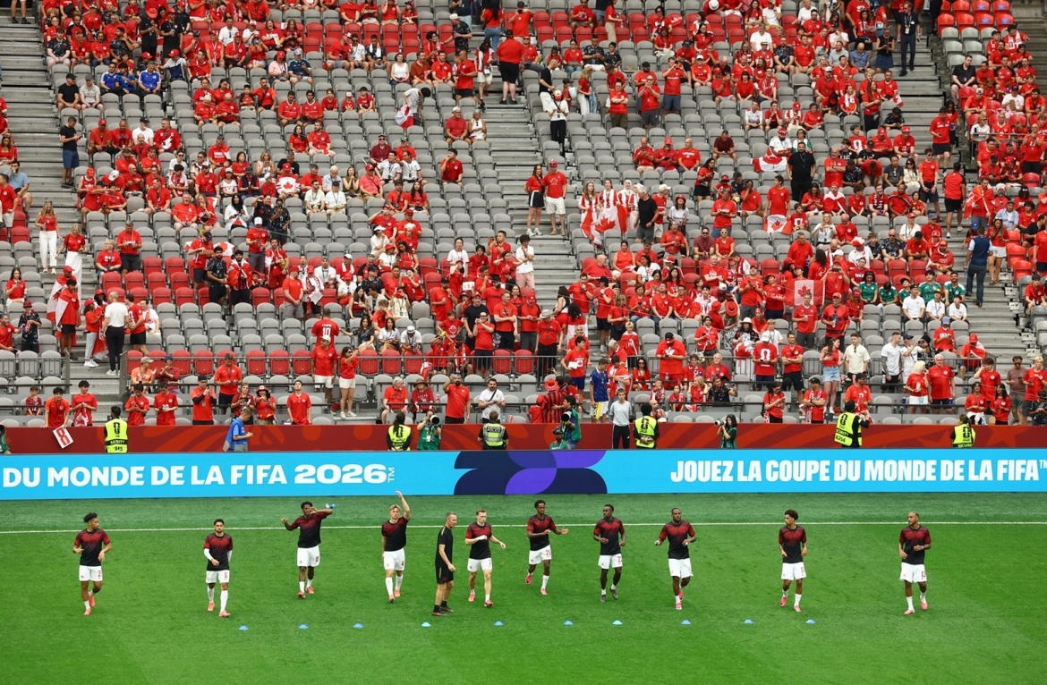 ket qua world cup 2026 hom nay 25 6 ha guc canada, thuy si dung dau bang b hinh anh 14