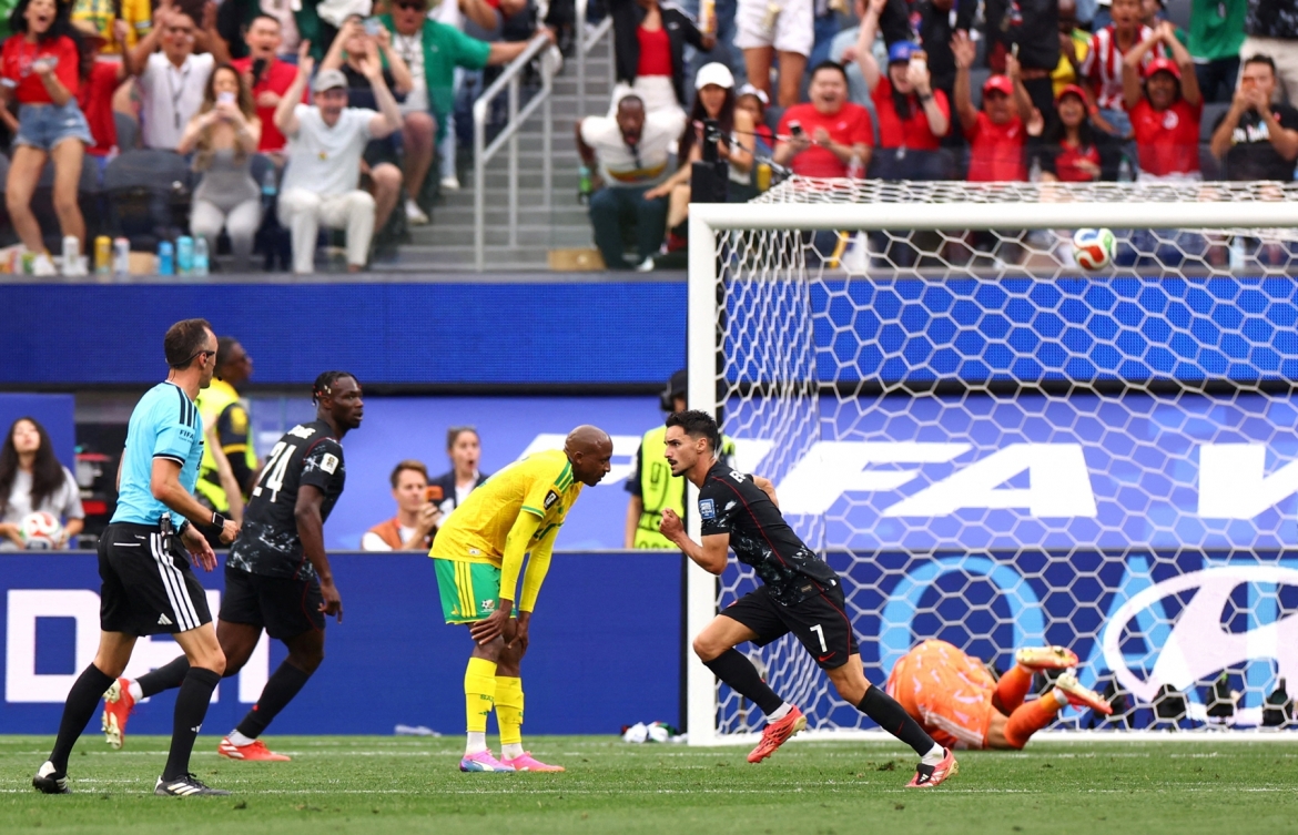 ket qua world cup 2026 hom nay 29 6 canada ha knock-out nam phi hinh anh 3