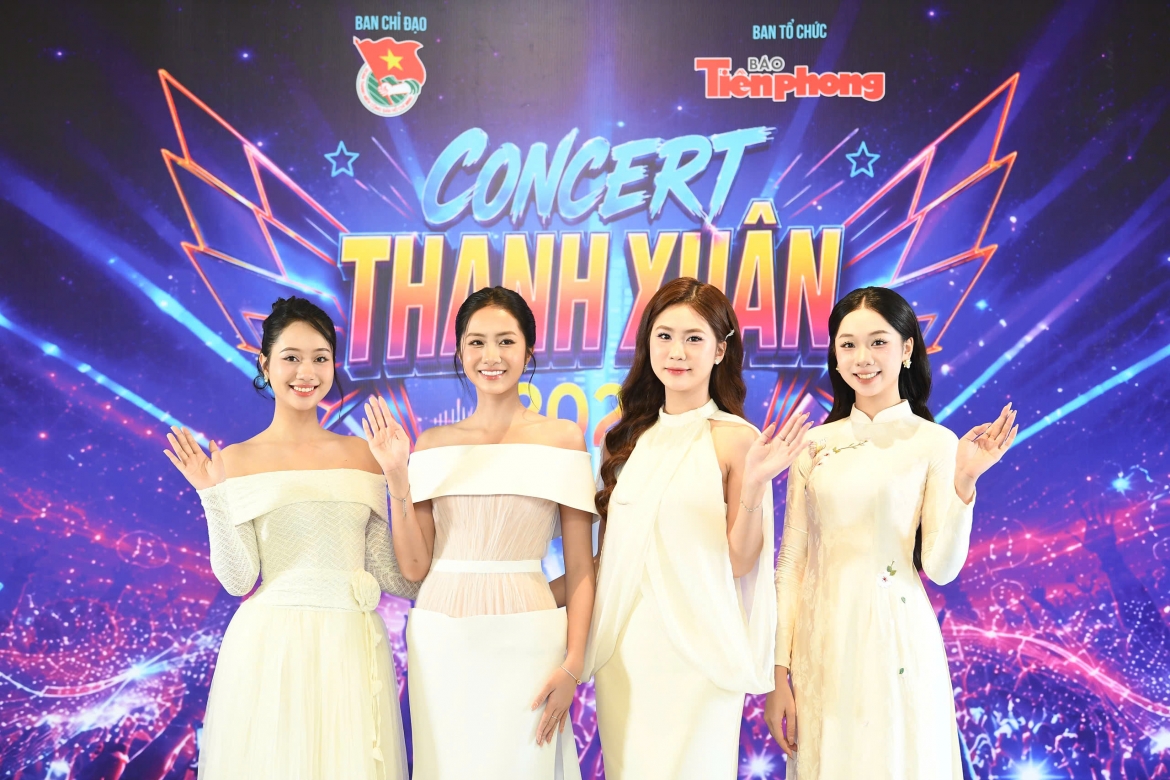 hoa minzy, double2t va dan sao hoi tu tai concert thanh xuan o ha noi hinh anh 2