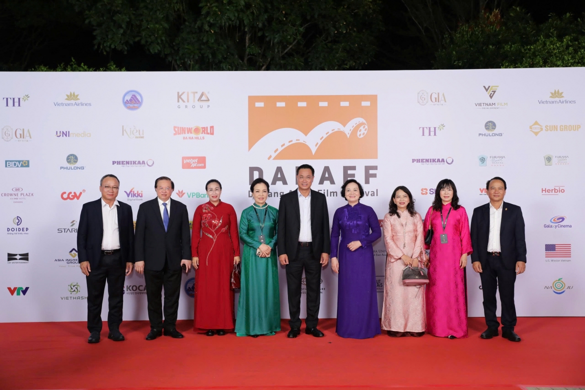 ji chang wook gay sot khi xuat hien tren tham do danaff iv hinh anh 6