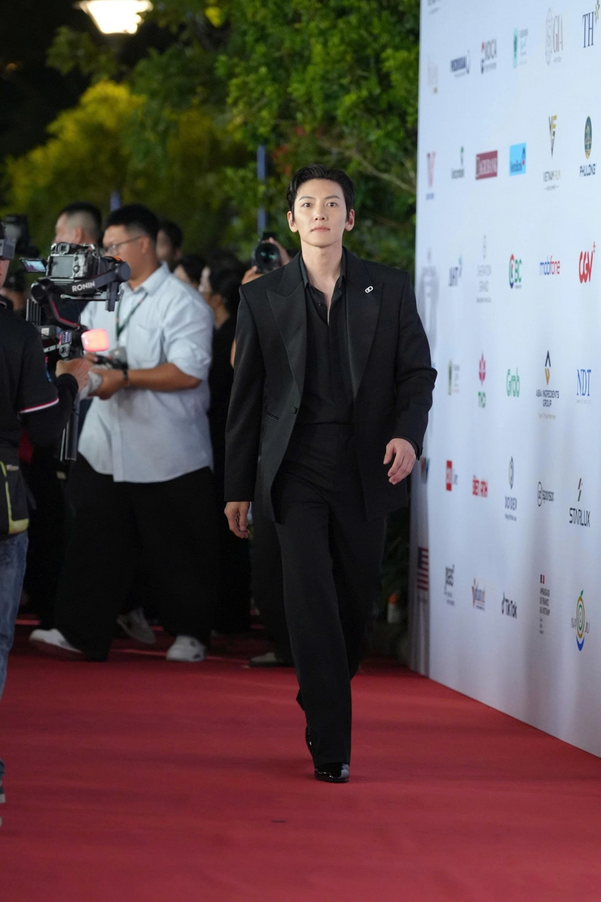 ji chang wook gay sot khi xuat hien tren tham do danaff iv hinh anh 1