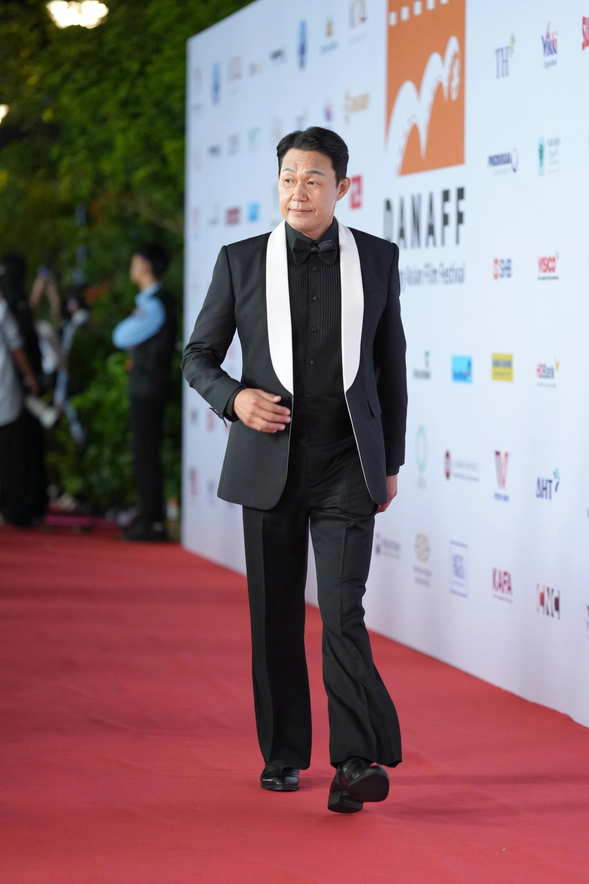 ji chang wook gay sot khi xuat hien tren tham do danaff iv hinh anh 4
