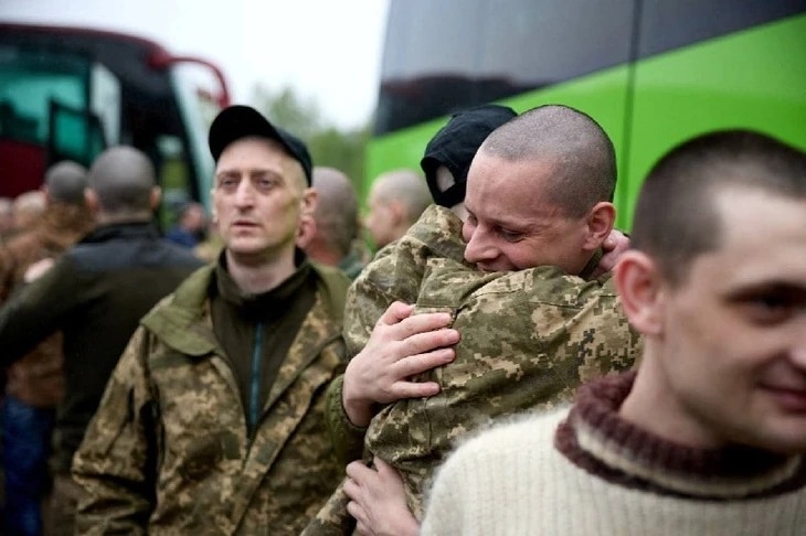 nga va ukraine tien hanh trao doi tu binh theo ty le 160 doi 160 hinh anh 1
