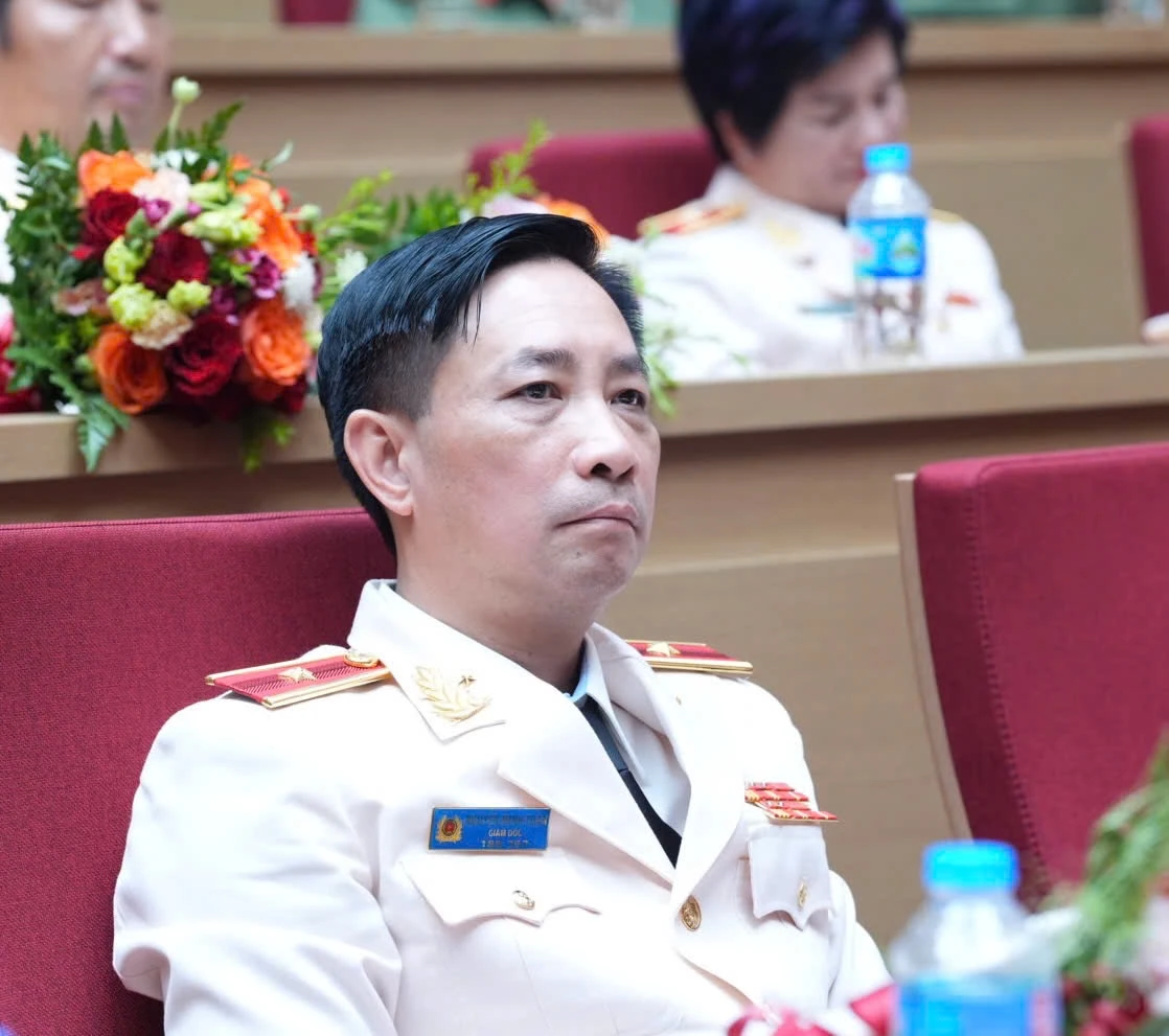 giam doc cong an tinh son la duoc phong cap bac ham thieu tuong hinh anh 3