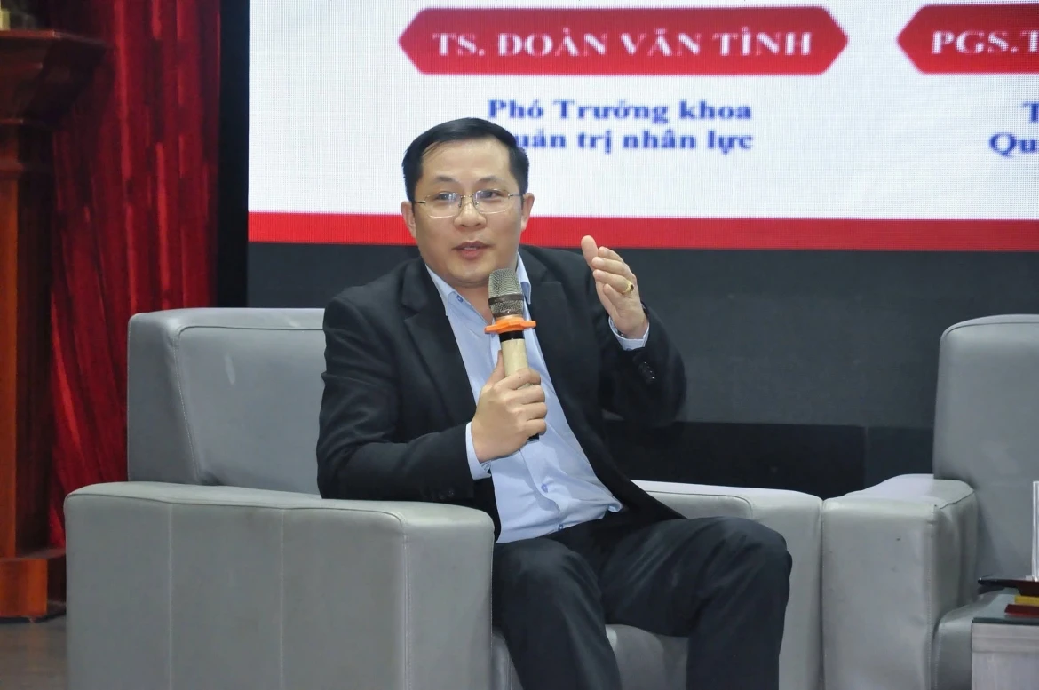 sắp xếp thôn, tổ dân phố lấy trải nghiệm không đứt gãy của người dân làm thước đo hình ảnh 2 sap xep thon, to dan pho lay trai nghiem khong dut gay cua nguoi dan lam thuoc do hinh anh 2