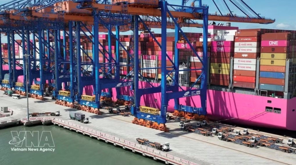 vietnam one of southeast asia s most dynamic logistics markets survey picture 1
