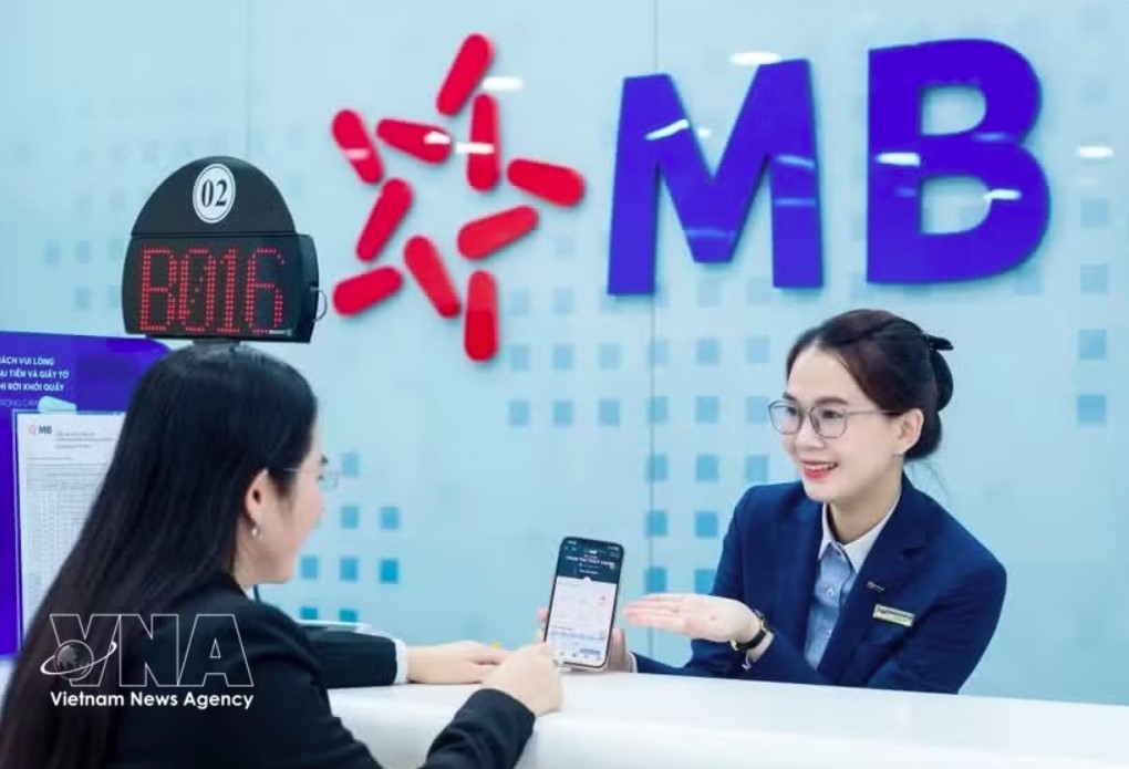 vietnam report unveils top 50 prestigious, effective public companies for 2026 picture 1