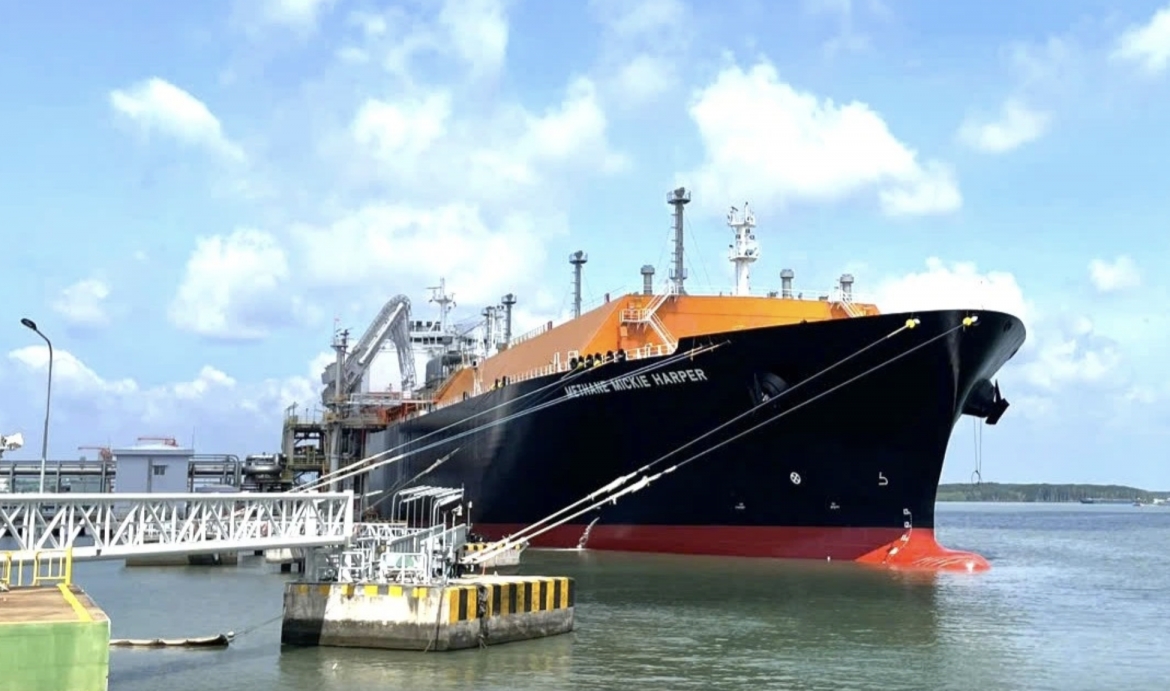 pv gas receives nearly 120,000 tonnes of lng and lpg from canada and us picture 1