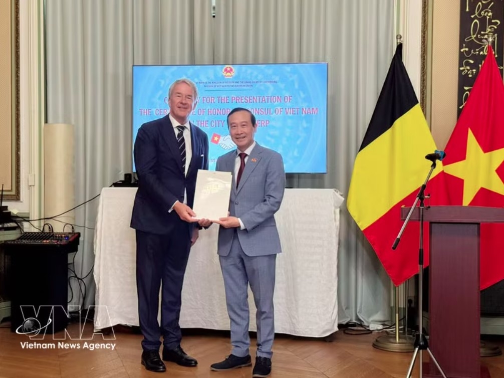 belgian businessman appointed vietnam s honorary consul in antwerp picture 1