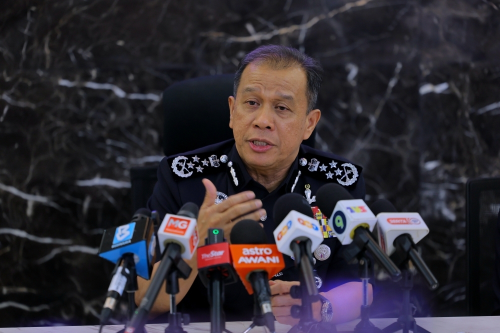 so vu lua dao truc tuyen tai malaysia tang vot 87 hinh anh 1