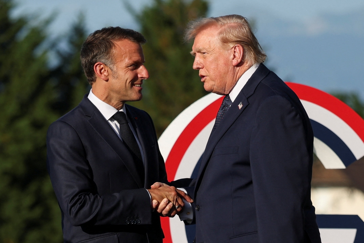 Ong trump bac tin den bu ton that chien tranh cho iran hinh anh 1