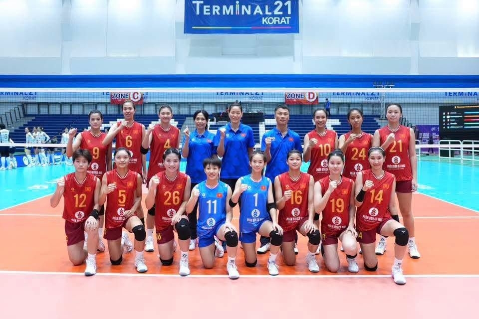 vietnam cruise into sea girls u18 volleyball championship final picture 1