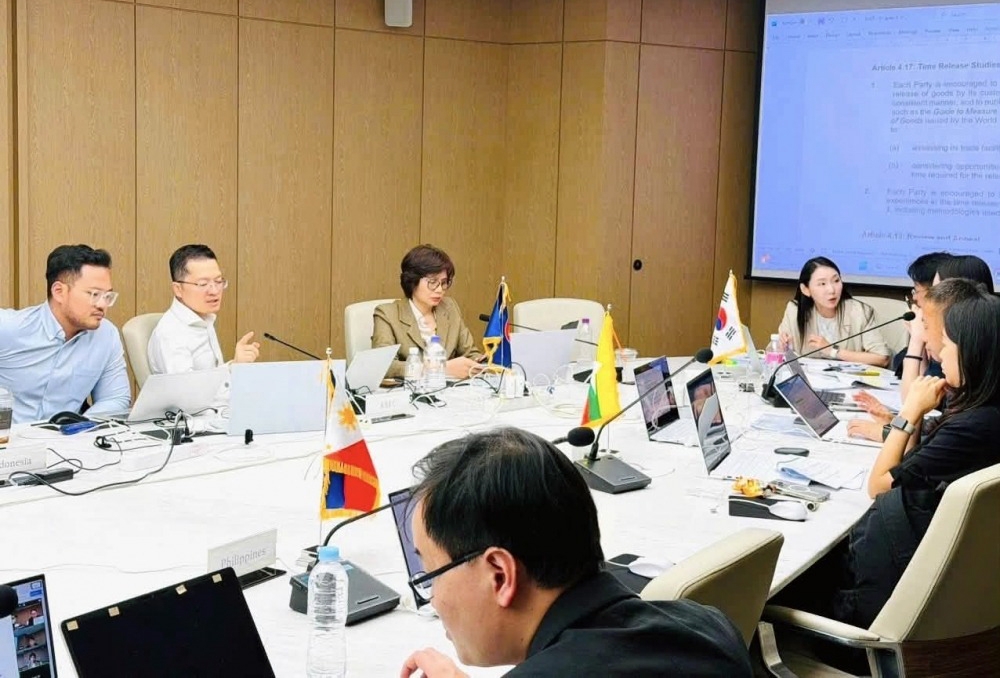vietnam customs plays role in akfta upgrade negotiations picture 1