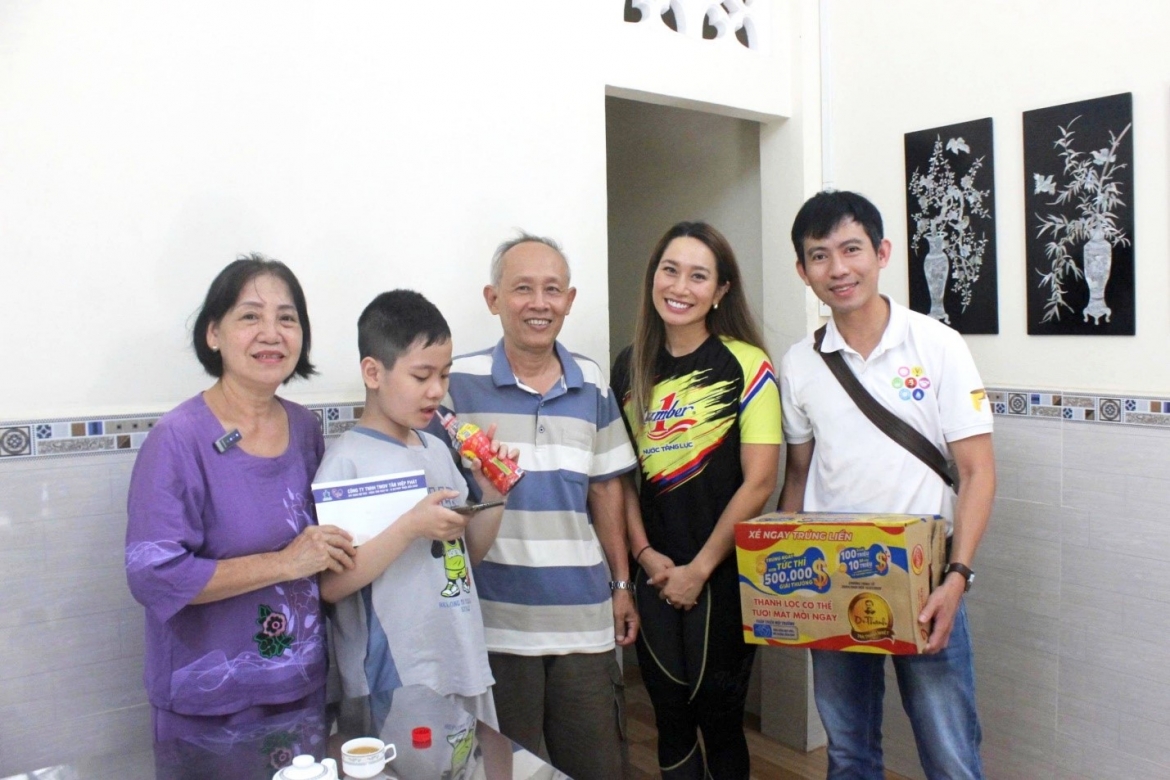 nhung mua he thieu vang nhung chua bao gio thieu yeu thuong hinh anh 2