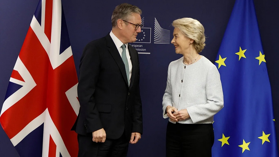 EU hoãn hội nghị thượng đỉnh với Anh sau khi ông Keir Starmer tuyên bố từ chức