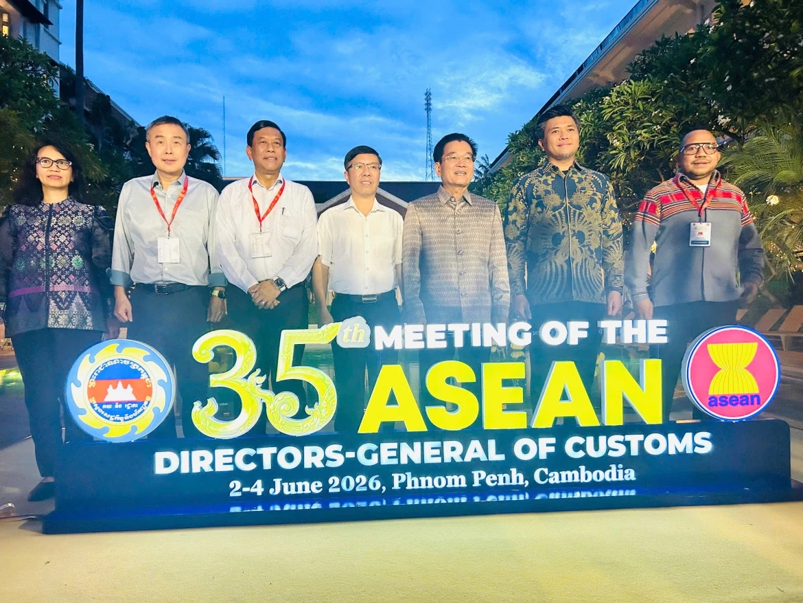 giua bien dong toan cau, hai quan asean tang toc so hoa va cung co chuoi cung ung hinh anh 2