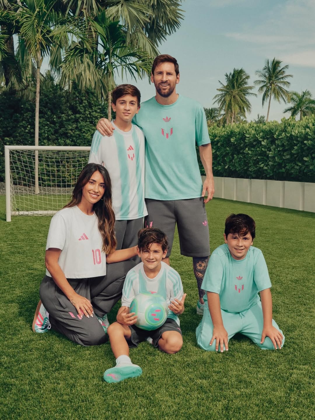 tu victoria beckham den shakira cuoc cach mang cua nhung nang wags tai world cup hinh anh 11