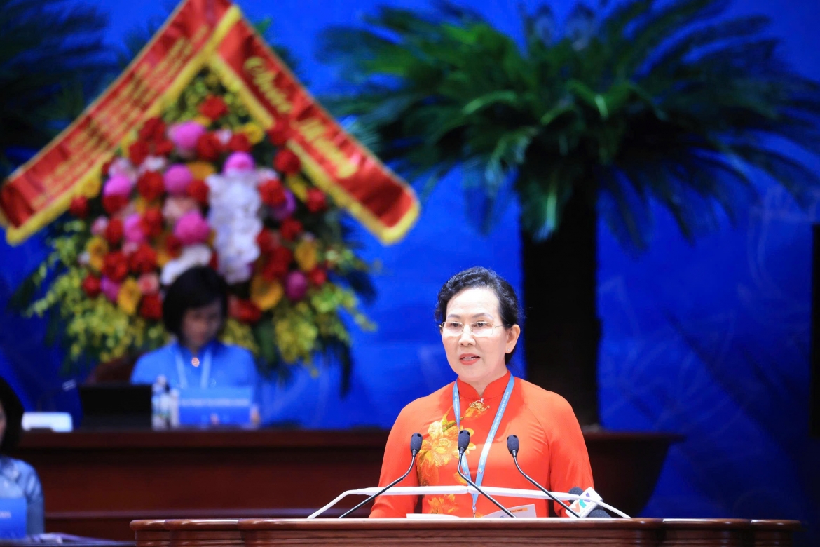 ba le thi thuy tai dac cu chu tich hoi lien hiep phu nu viet nam khoa xiv hinh anh 1