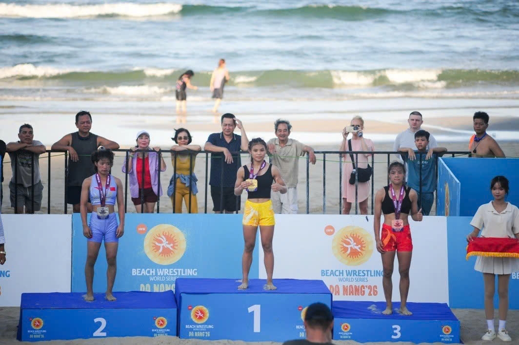 two gold medals for vietnam at uww u17 u23 asian championships picture 1
