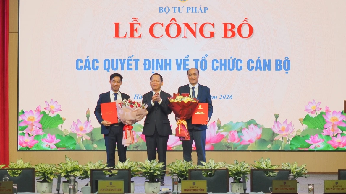 bo tu phap cong bo cac quyet dinh ve cong tac can bo hinh anh 1