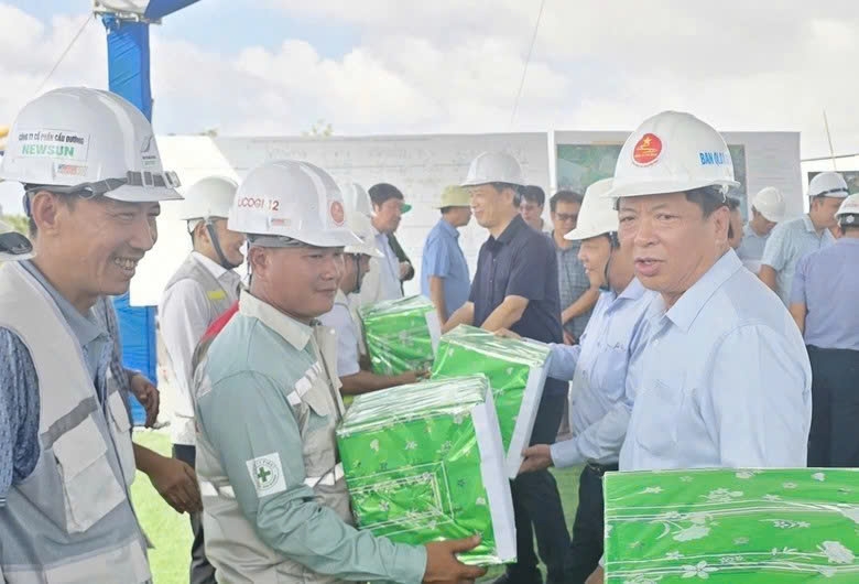 xu ly dut diem cac diem nghen, dua duong ho chi minh ve dich dung tien do hinh anh 3