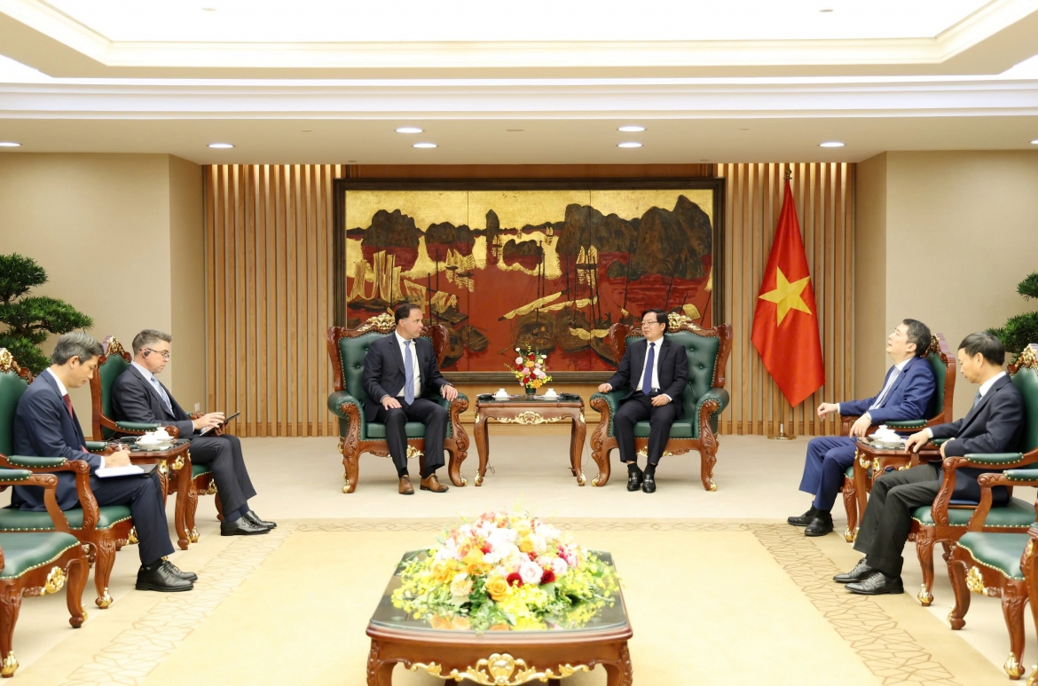 phó thủ tướng hồ quốc dũng tiếp giám đốc chuỗi cung ứng tập đoàn coherent hoa kỳ hình ảnh 3 pho thu tuong ho quoc dung tiep giam doc chuoi cung ung tap doan coherent hoa ky hinh anh 3