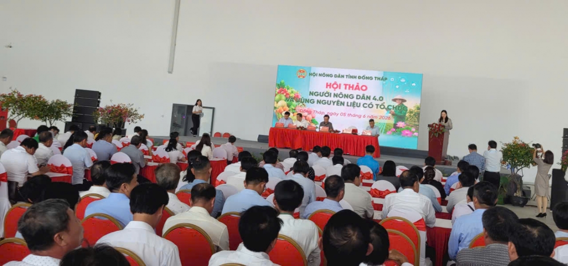 Dong thap xay dung nguoi nong dan 4.0 va vung nguyen lieu co to chuc hinh anh 1