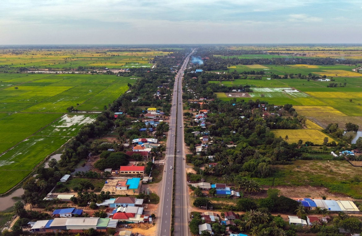 world bank canh bao 1,1 trieu nguoi campuchia co nguy co tai ngheo hinh anh 1