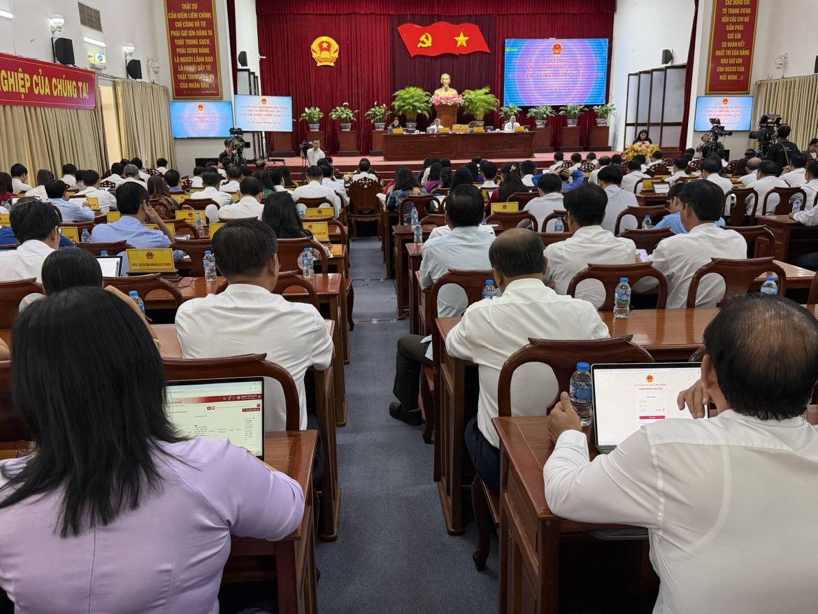 Hội đồng nhân dân Thành phố Cần Thơ khai mạc kỳ họp thứ ba