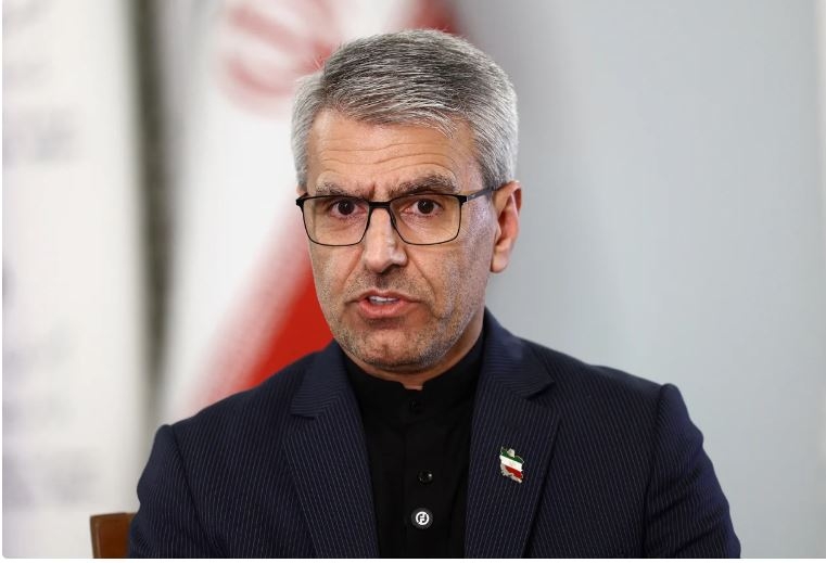 iran xem xet lai dam phan voi my sau don khong kich moi hinh anh 1