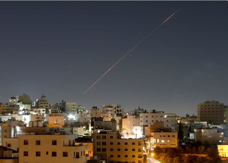 iran tuyen bo cham dut hoat dong quan su chong israel hinh anh 1