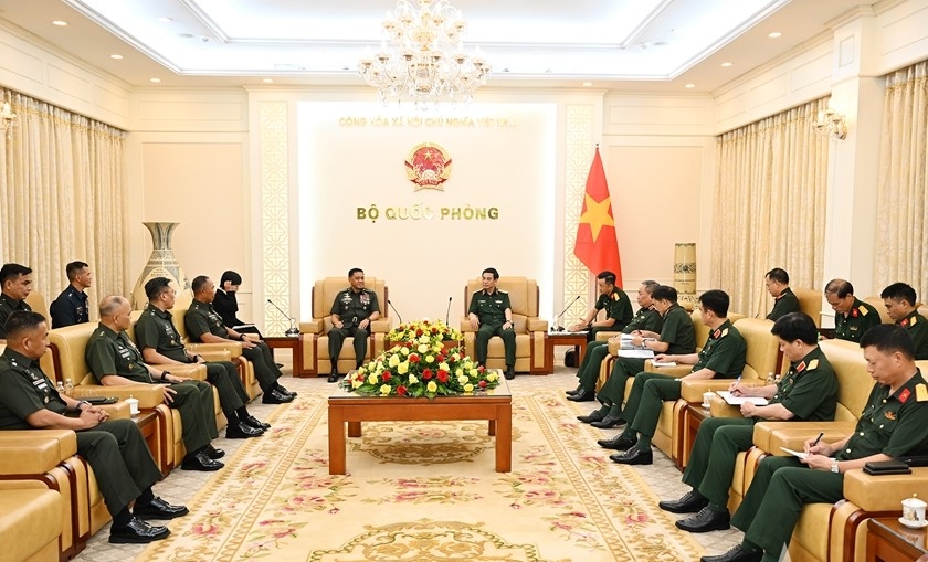 Đại tướng Phan Văn Giang tiếp Tham mưu trưởng Lực lượng Vũ trang Philippines