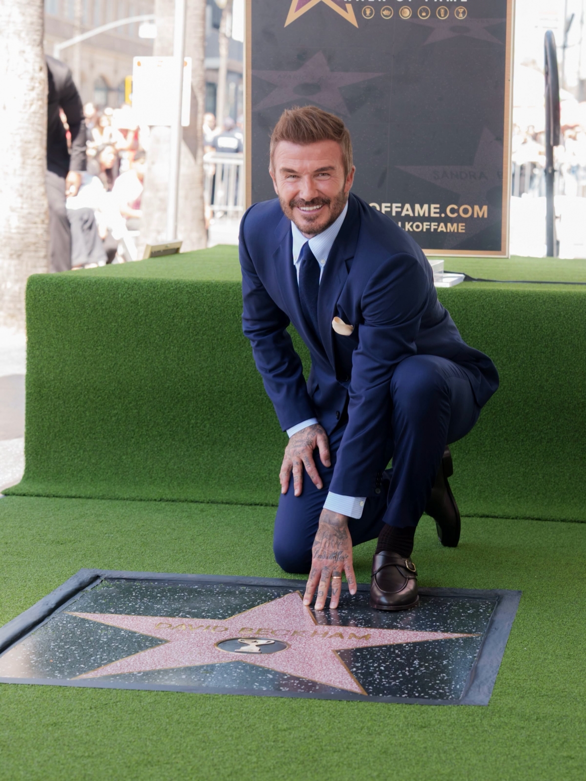 giua con sot world cup 2026, david beckham chinh thuc tro thanh ngoi sao hollywood hinh anh 1