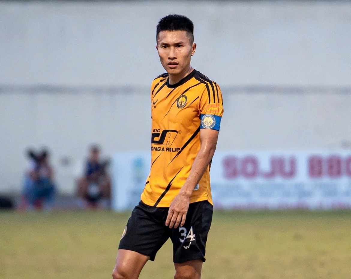 doan ngoc tan da thi dau tran cuoi cung cho thanh hoa o v-league 2025 2026 hinh anh 2