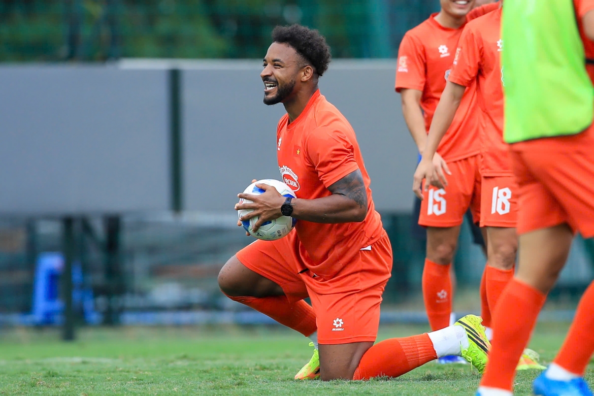 Dt viet nam tap vui nhu hoi, test bong thi dau aff asean cup 2026 hinh anh 3