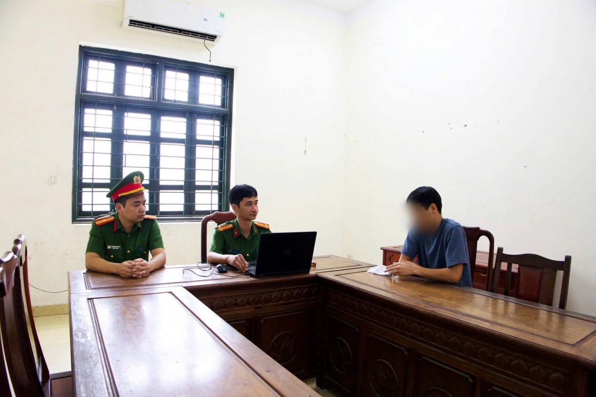 vu phu nu mang thai bi danh o bac ninh, nguoi dan ong da den cong an lam viec hinh anh 1