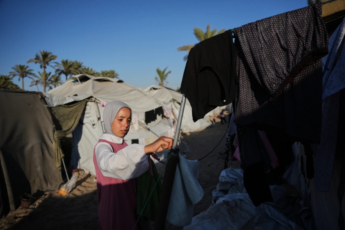 nhung dua tre gaza lon len giua khoang trong cua chien tranh hinh anh 2