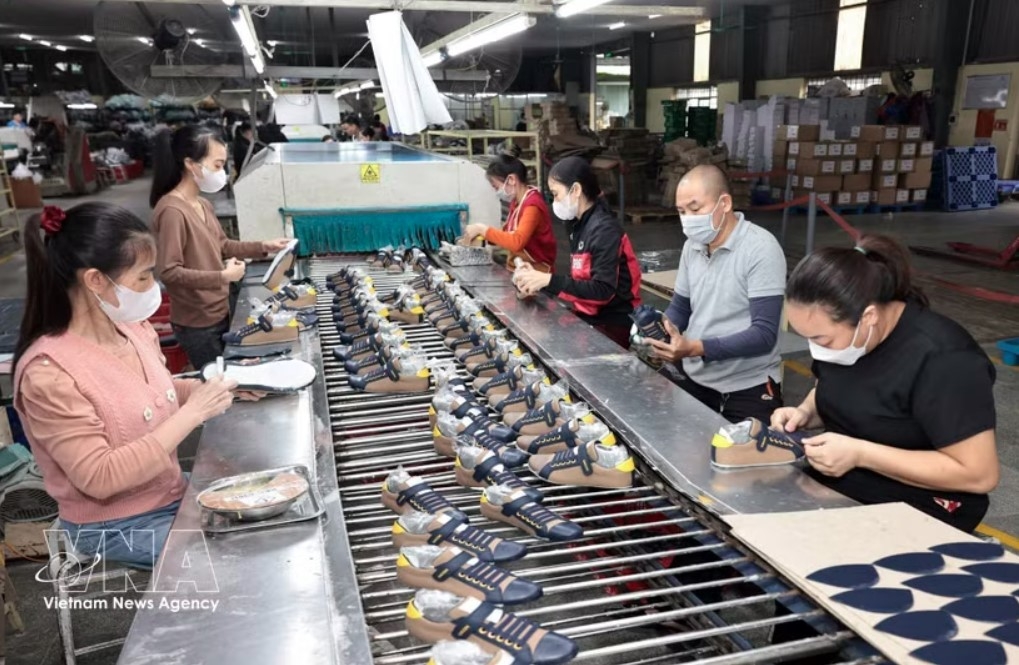 a mandate without retreat vietnam s drive for double-digit growth picture 1