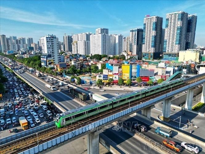 ha noi duy tri da tang truong kinh te tich cuc hinh anh 1