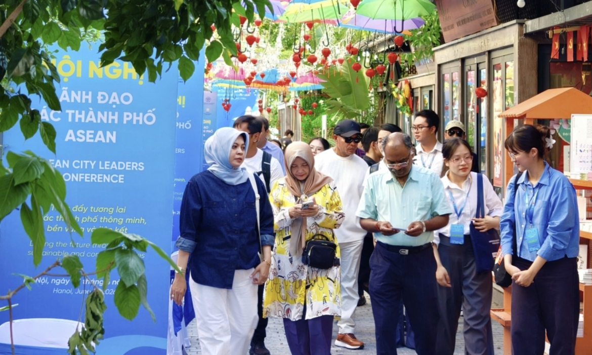 hanoi introduces cultural identity to asean delegates picture 4