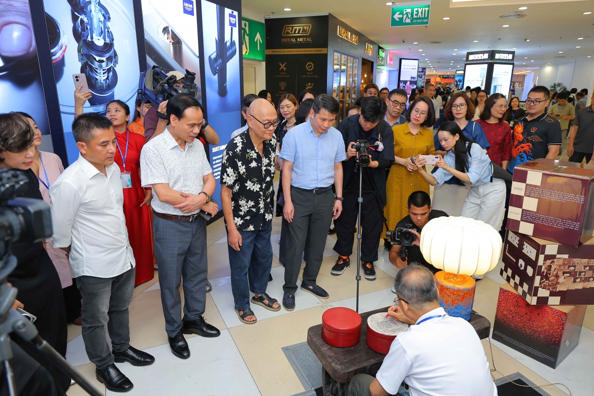 ket duyen sang tao, mo loi moi cho di san lang nghe ha noi hinh anh 1