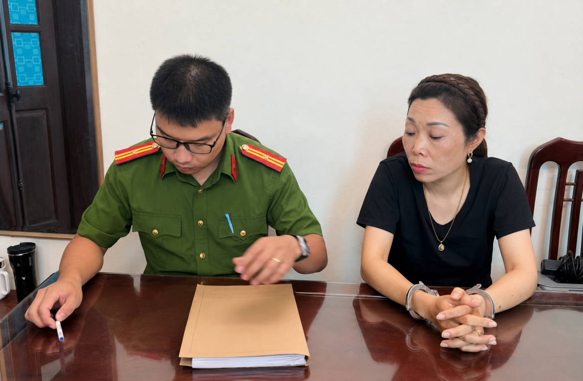 khoi to nguoi phu nu o ninh binh lua hon 559 trieu dong bang chieu chay an hinh anh 1