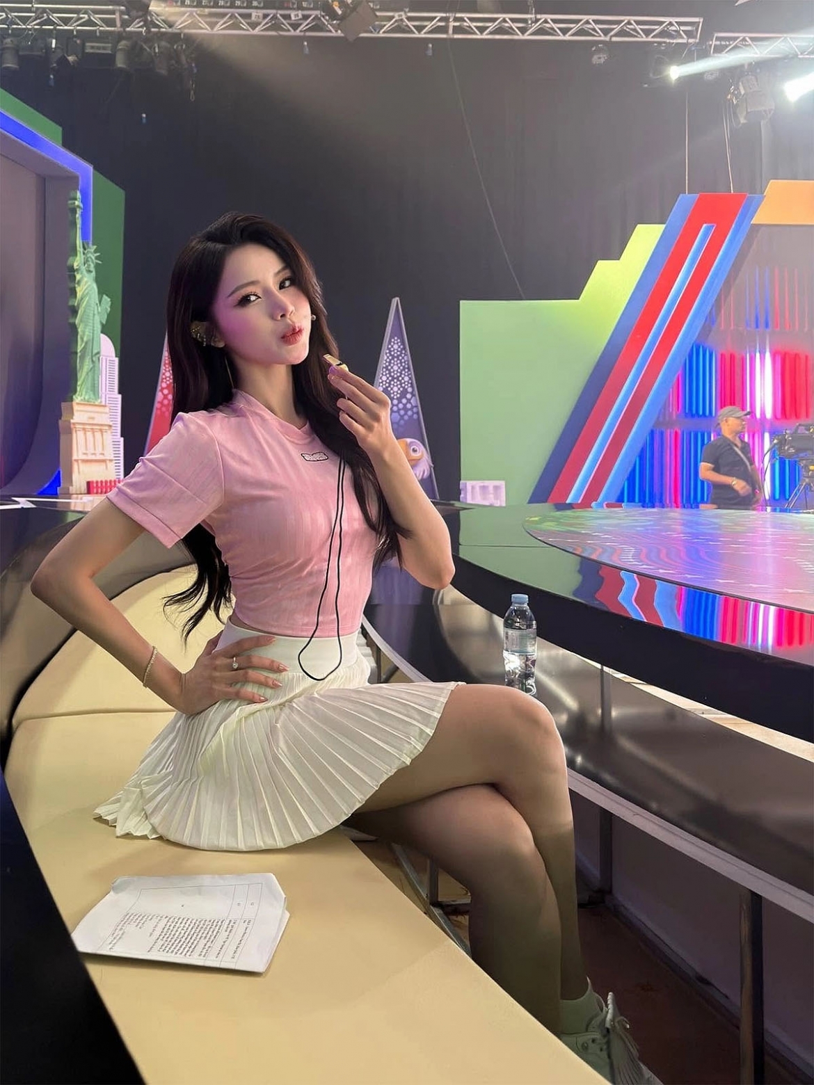 nguoi dep ngoc quynh nong cung world cup xac nhan thi miss grand vietnam 2026 hinh anh 5