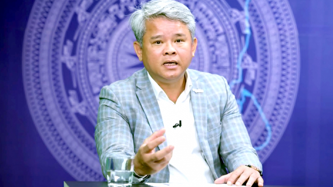 toi co tien tai sao toi khong duoc dung nhieu dien hinh anh 1