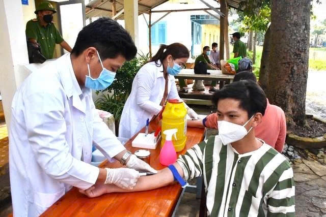 quy dinh che do doi voi nguoi bi tam giu, nguoi bi tam giam hinh anh 2